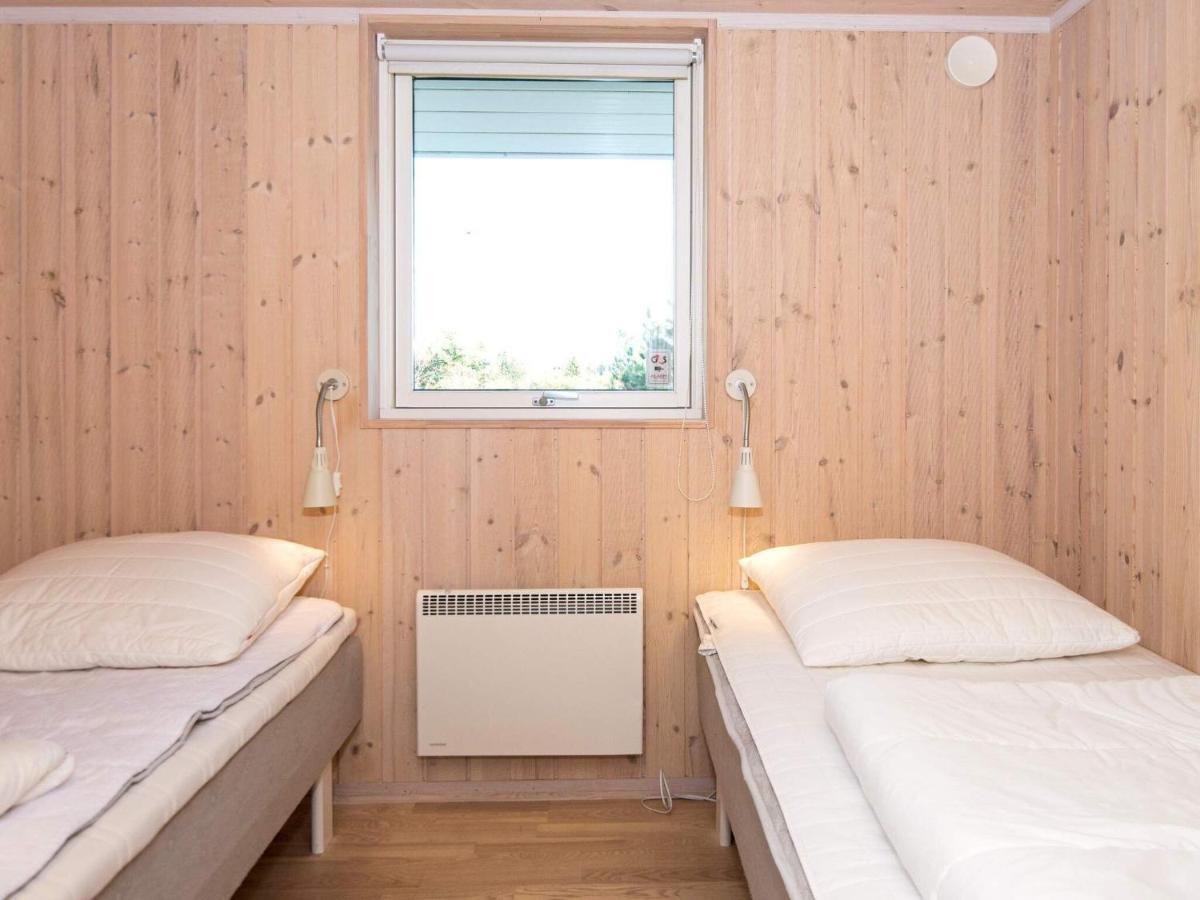 6 Person Holiday Home In Knebel Ørby Habitación foto