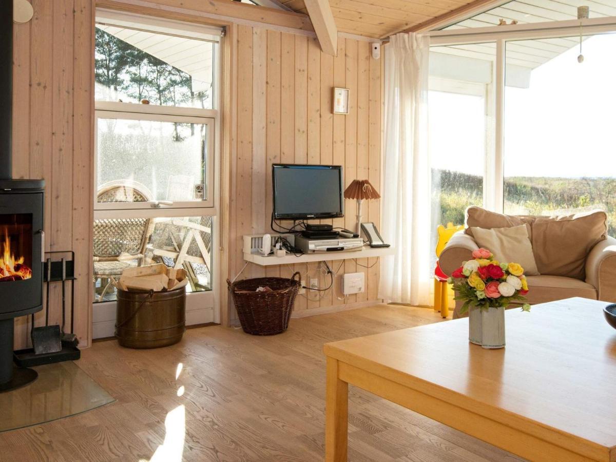 6 Person Holiday Home In Knebel Ørby Habitación foto